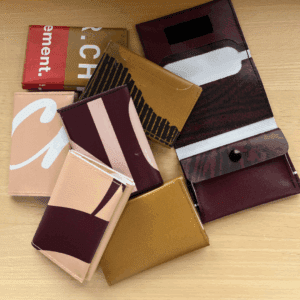 Porte-cartes en bâche recyclée